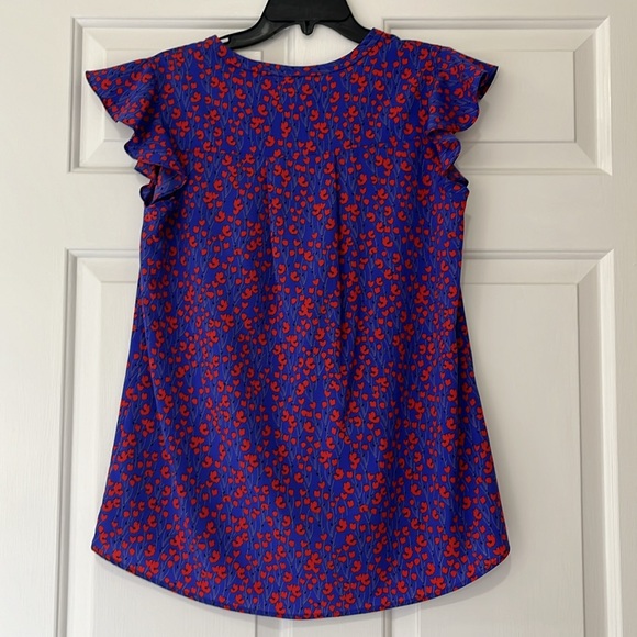 Cabi Sleeveless Befriend Top with Ruffles - Picture 7 of 10